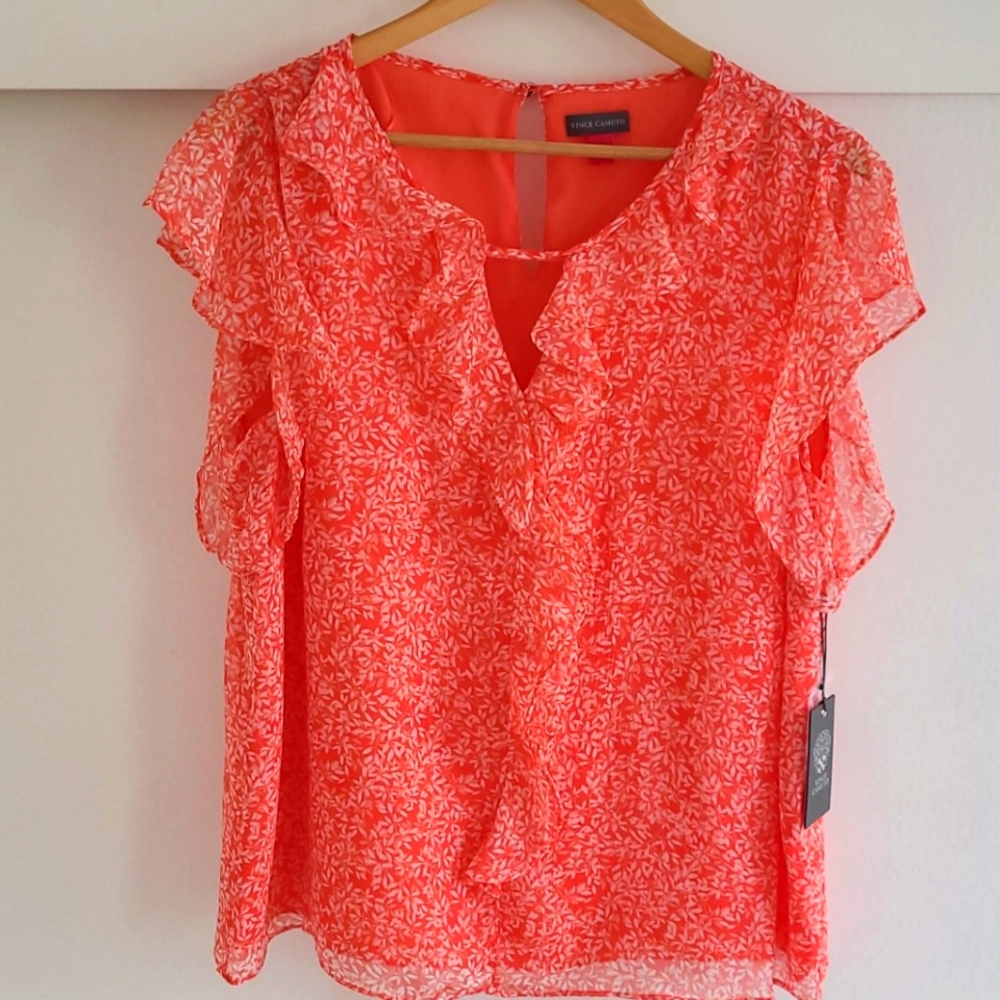 Vince Camuto Top